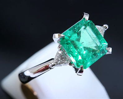 1.83ct エメラルド 